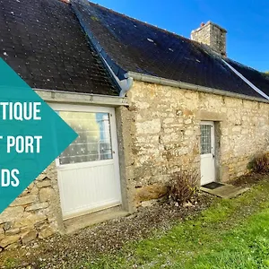 Authentique Penty Au Coeur Du Bourg Roscanvel